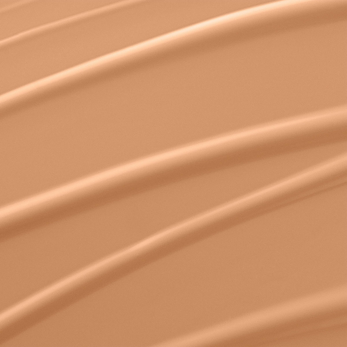Lancôme pump dispenser dispensing foundation for controlled, hygienic use
