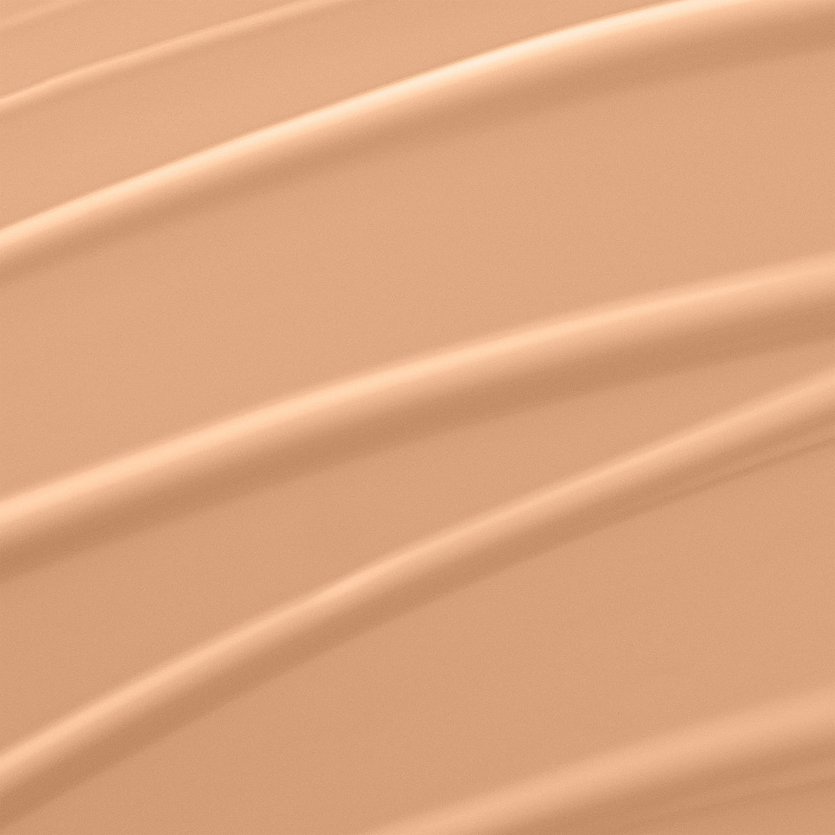 Lancôme pump detail demonstrating controlled dispense and hygienic use