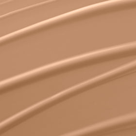 Lancôme Renergie Lift open pump dispensing lightweight texture for smooth coverage