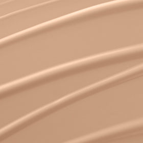 Lancôme Rénergie pump closeup showing controlled dispensing for precise application