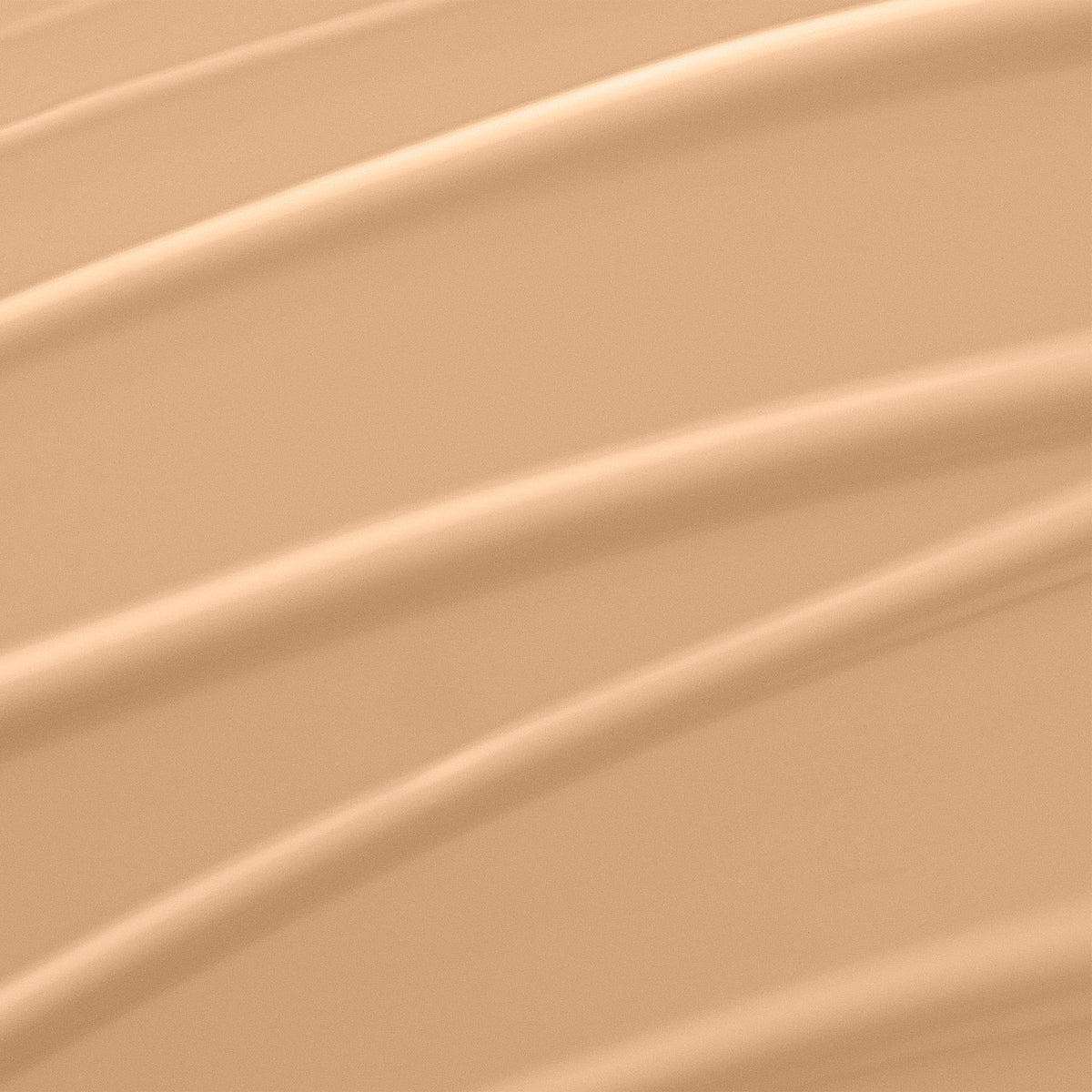 Lancôme close-up texture swirl demonstrating smooth hydrating finish