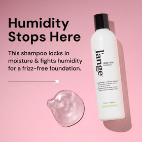 L'ANGE HAIR shampoo texture on palm illustrating smooth glide