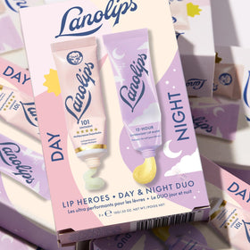 Lanolips close-up of superbalm texture demonstrating rich emollient for sealing moisture