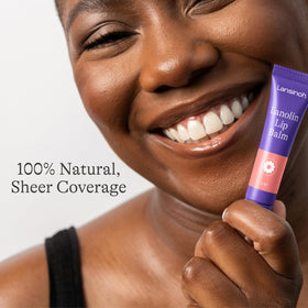 Lansinoh lanolin texture close-up demonstrating thick, moisturizing layer