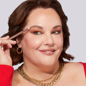 LAURA GELLER NEW YORK spoolie brush detail for blending and grooming brows smoothly