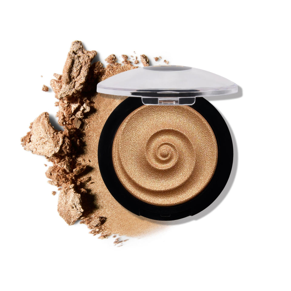 LAURA GELLER front pan shot showing gilded honey highlighter and smooth finish