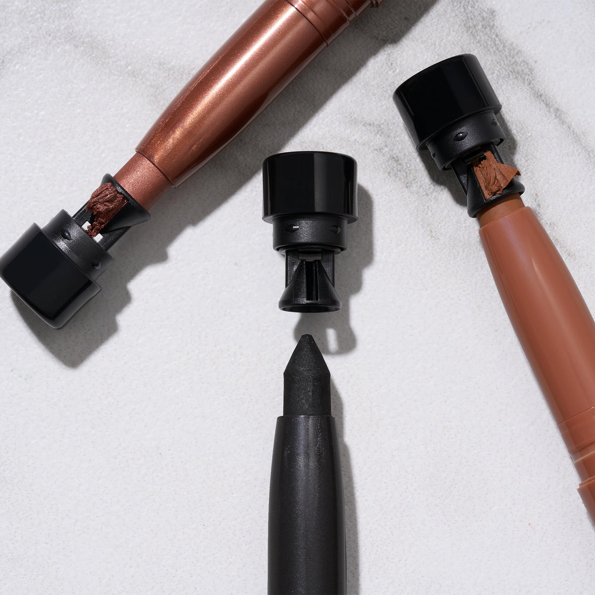 LAURA GELLER NEW YORK pencil creating a sharp wing for long-lasting drama