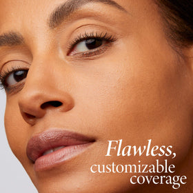 LAURA GELLER NEW YORK powder texture close-up benefit: smooth finish that resists caking
