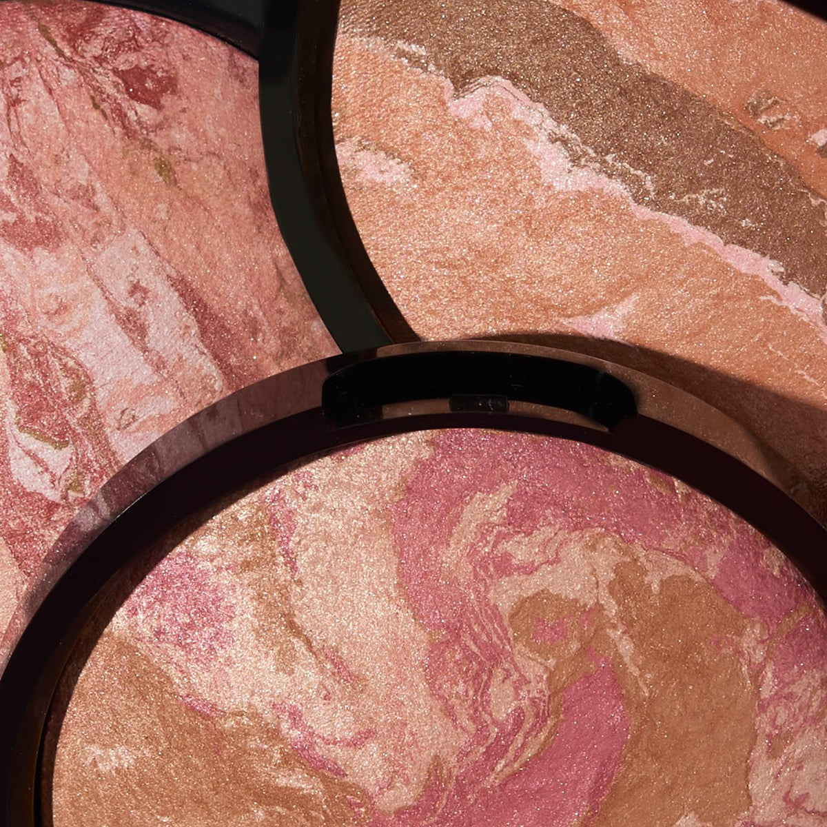 LAURA GELLER compact on bathroom counter in lifestyle scene for everyday use