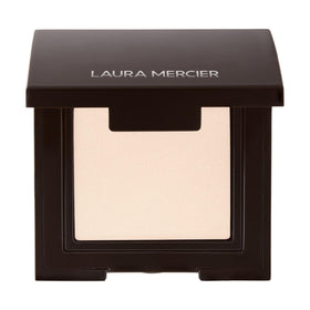 Laura Mercier front packaging of Buttercream eyeshadow showing product and shade benefits