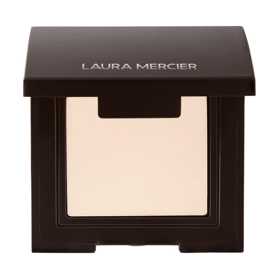 Laura Mercier front packaging of Buttercream eyeshadow showing product and shade benefits