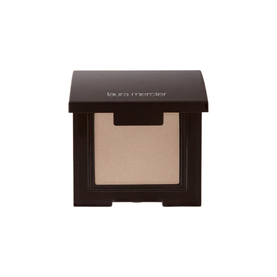 Laura Mercier Topaz compact, clear shade and easy blending benefit