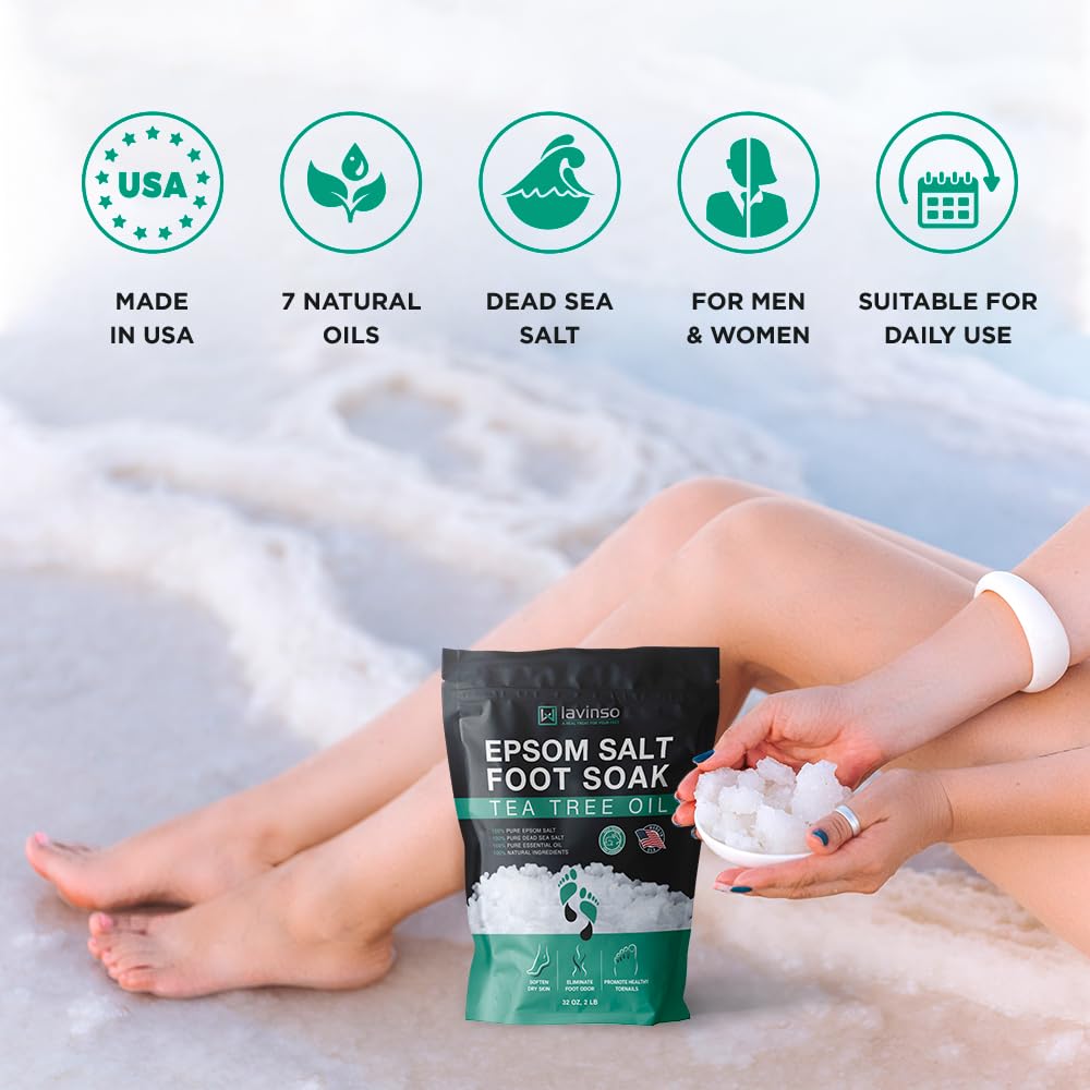 lavinso pouring salts from scoop to measure for easy application benefit