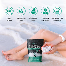 lavinso pouring salts from scoop to measure for easy application benefit