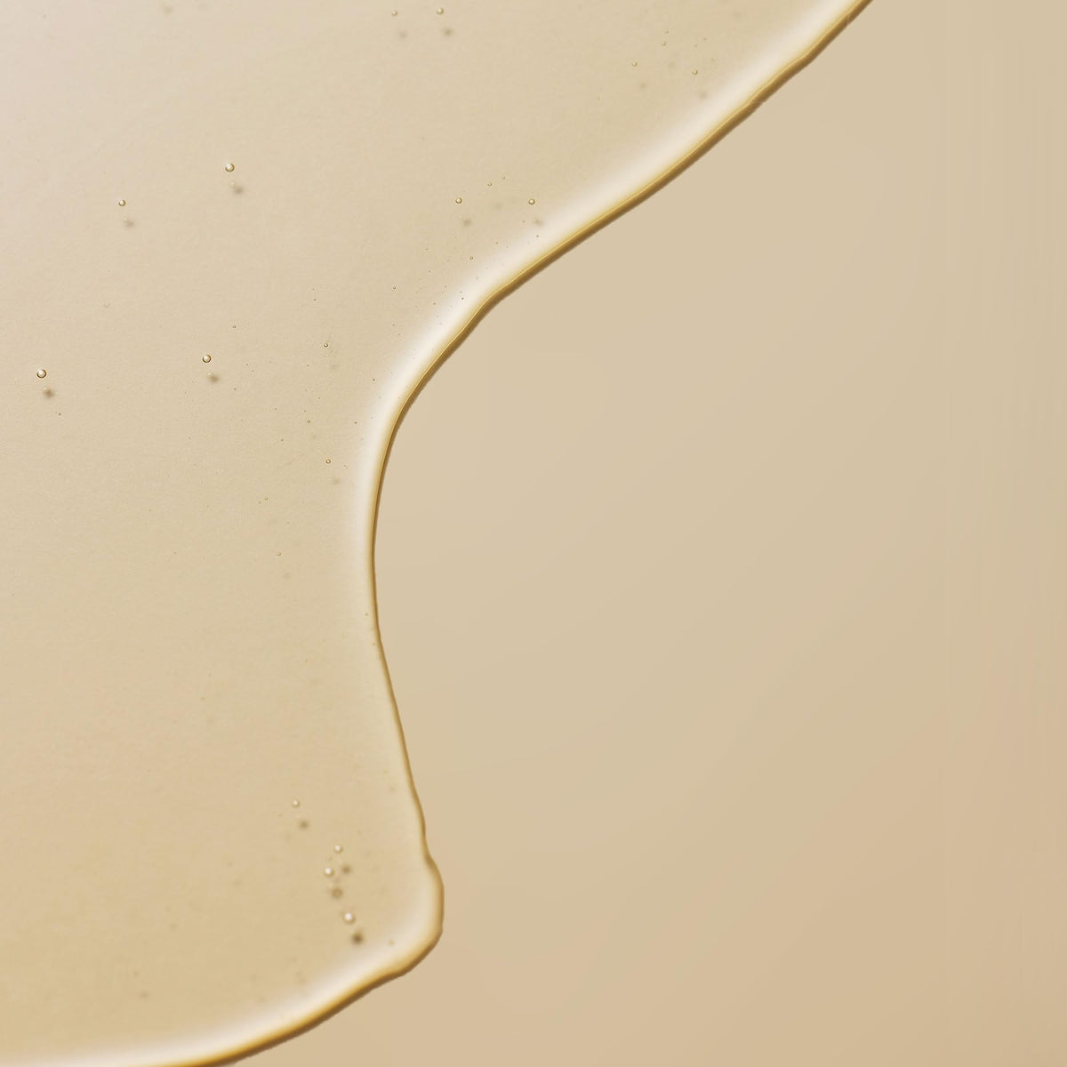 Le Mieux gel texture close-up demonstrating smooth spreadability