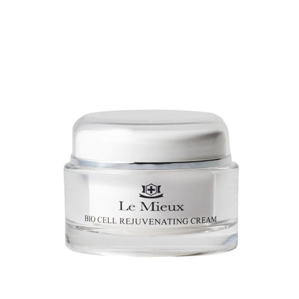 Le Mieux front jar showing elegant packaging and clear product name, conveys premium hydration