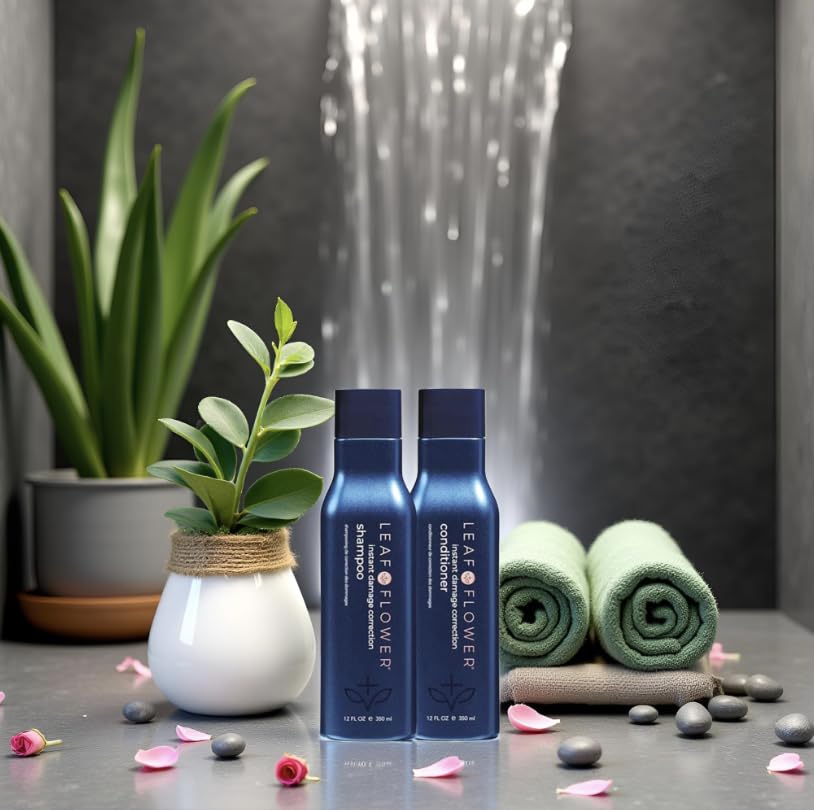 Leaf & Flower conditioner creamy texture showing lightweight hydration