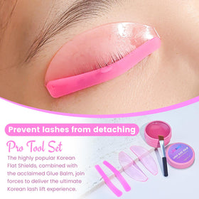 Libeauty glue balm close-up texture illustrating smooth spreadability