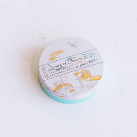 Library of Flowers close-up of parfum crema texture showing rich moisturizing benefit
