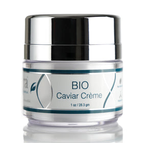 Lira Clinical front jar showing product packaging and compact travel size