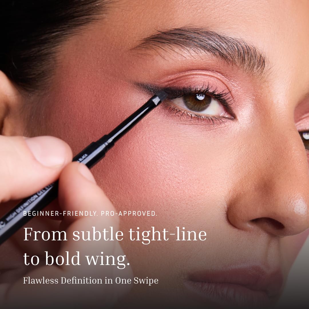 LITHE BEAUTY texture stroke on skin showing creamy pigmented payoff