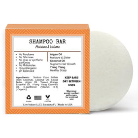 /liv/ Nature close-up of bar texture highlighting smooth, concentrated formula benefits