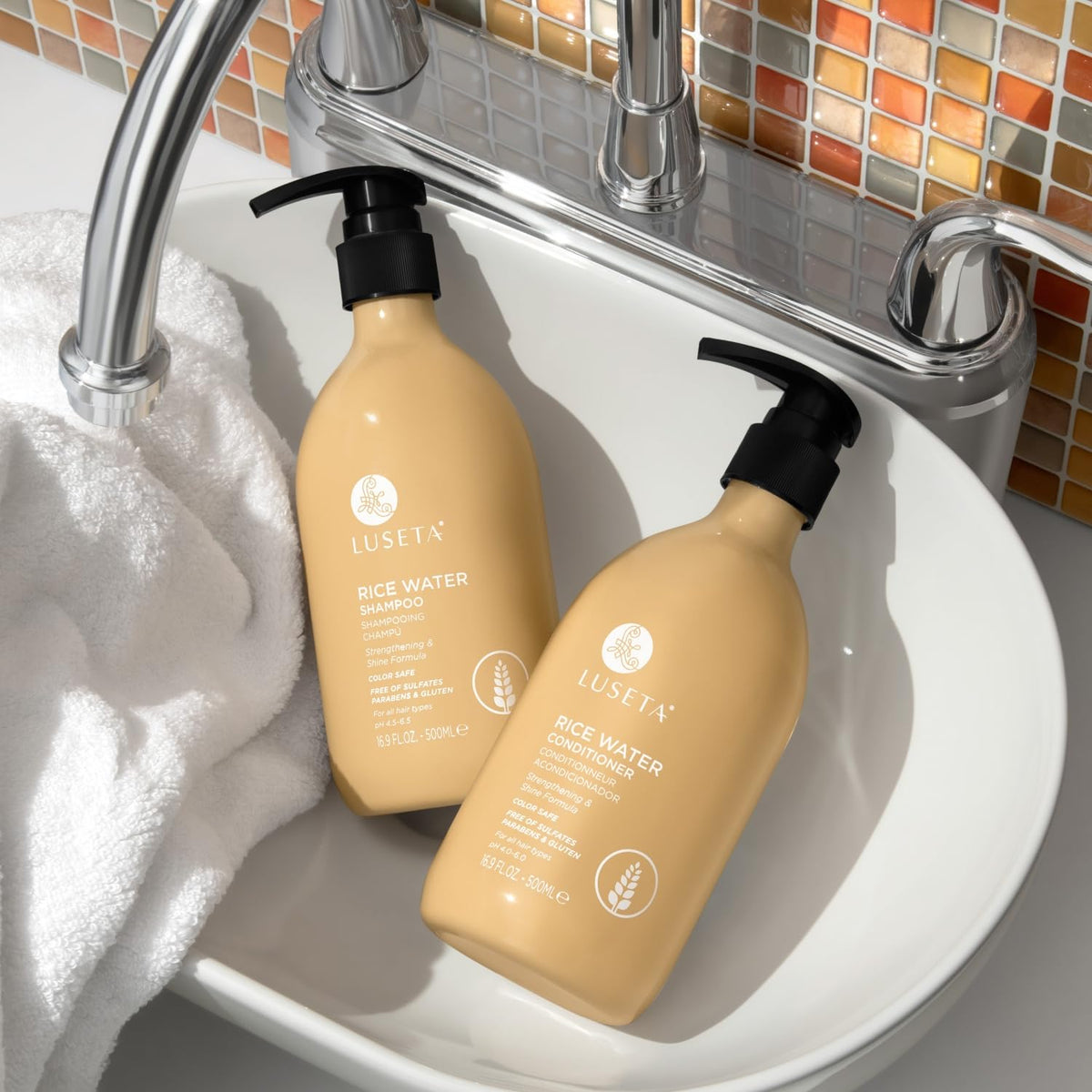 L LUSETA lifestyle bathroom shelf display communicating daily routine benefit
