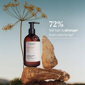 L'OCCITANE shampoo texture pouring to show gentle lather and nourishment