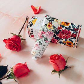 LOLLIA sliding-drawer gift box open with tube, beautiful presentation benefit