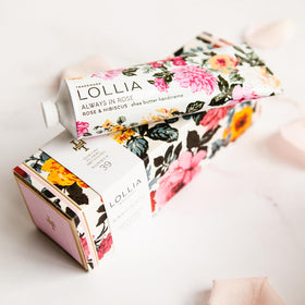 LOLLIA tube detail with embossed logo, easy squeeze application benefit