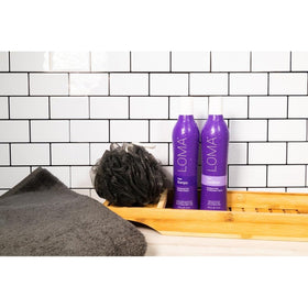 Loma texture foam on palm demonstrating gentle lather and conditioning benefit