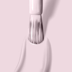 LONDONTOWN brush detail demonstrating smooth application and full-coverage benefit