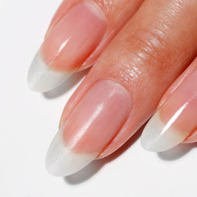 LONDONTOWN ingredients arranged to emphasize collagen fragment and panthenol