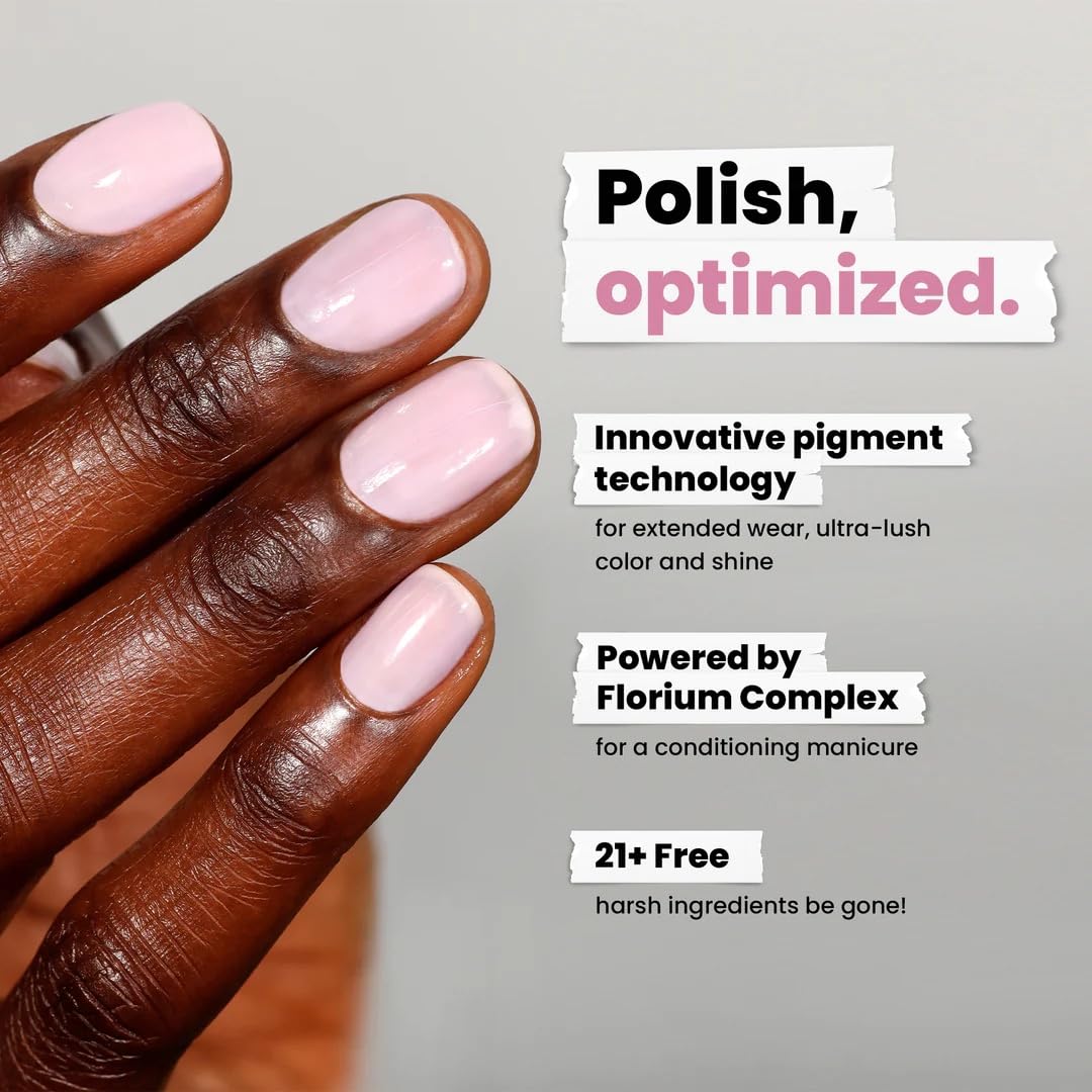 LONDONTOWN application on hand in salon offering salon-quality finish