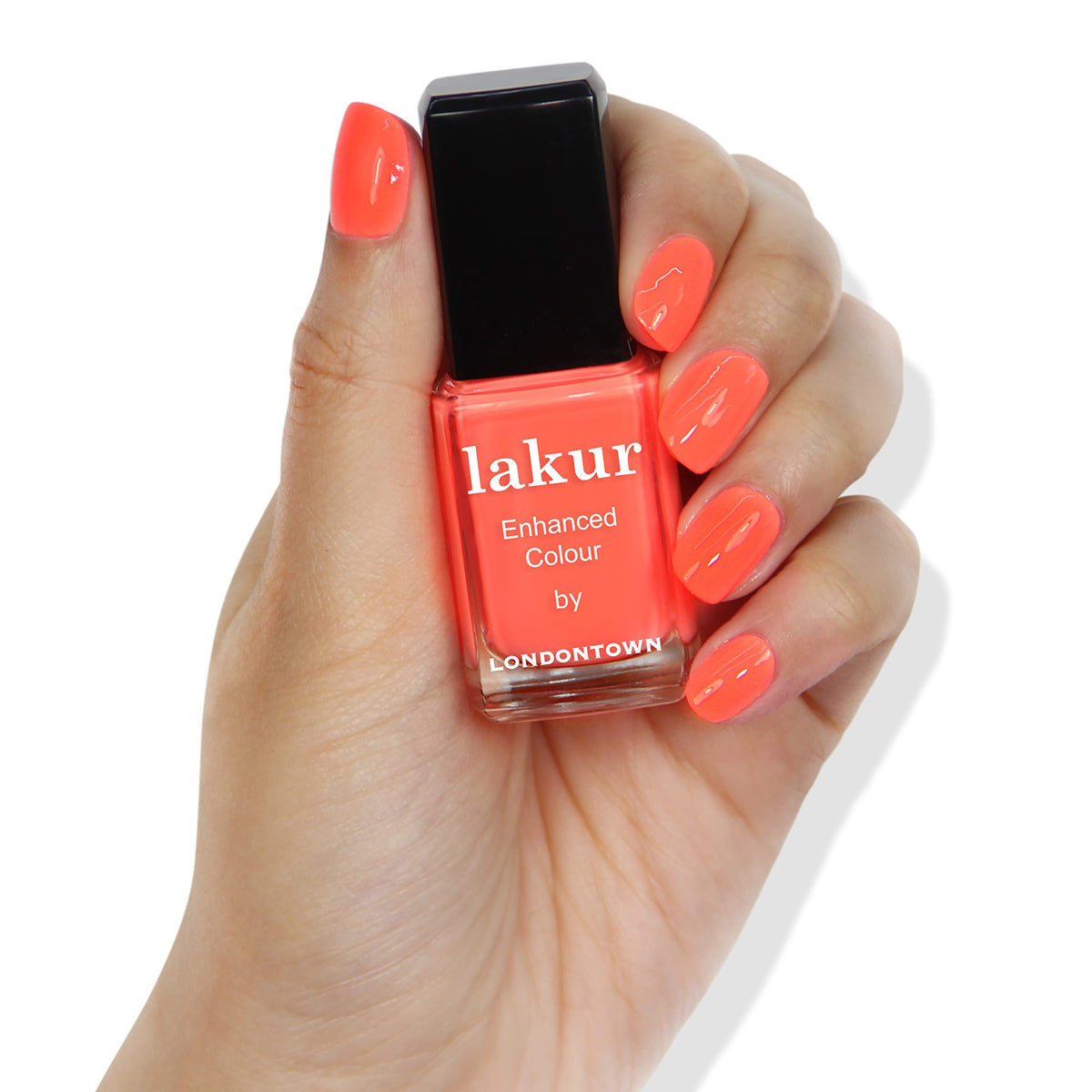 LONDONTOWN lakur Pro-Contour Brush close-up for precise, streak-free application