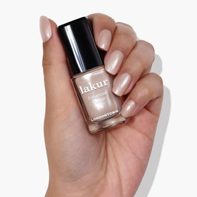 LONDONTOWN pro-contour brush stroke demonstrating smooth application benefit