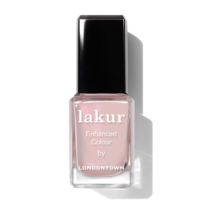 LONDONTOWN Lakur front bottle showing Dream Scene pink-purple shade and glossy finish