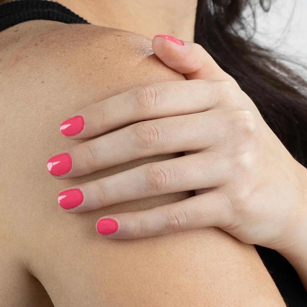 LONDONTOWN Lakur swatch on skin showing true pink-purple color payoff and rich opacity