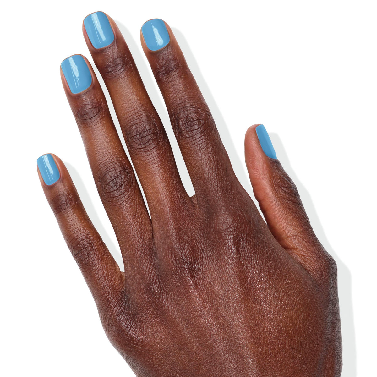 LONDONTOWN polish brush stroke on nail demonstrating full-coverage pigment benefit