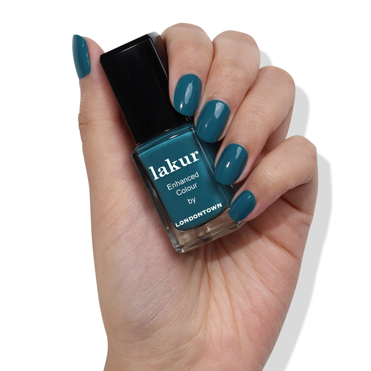 LONDONTOWN brush stroke of Magpie blue showing smooth, streak-free coverage benefit: even finish