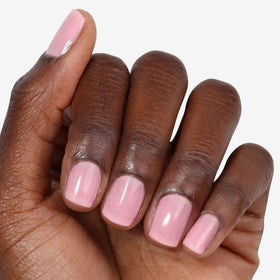 LONDONTOWN glossy texture close-up revealing subtle shine and sheen benefit