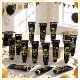 Loopeer cream texture on fingers displays smooth application and quick absorption