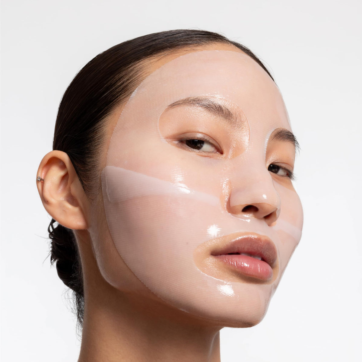 LOOPS hydrogel close-up showing texture and deep serum delivery