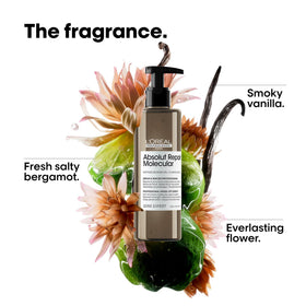L'Oréal Professionnel demonstration in hands for simple in-shower use