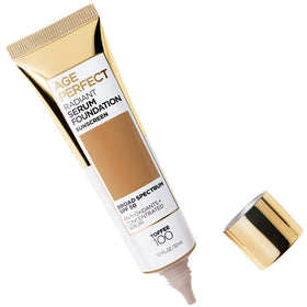 L'Oreal Paris pump closeup dispensing serum foundation, ensures precise use