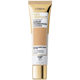 L'Oreal Paris front packaging showing foundation bottle and shade