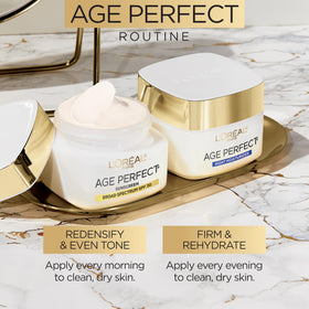 L'Oreal Paris label detail highlighting key ingredients like niacinamide and peptide benefits