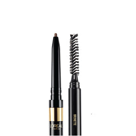 L'Oreal Paris pencil held in hand showing scale and ease of use