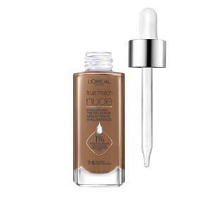 L'Oreal Paris front packaging showing foundation shade and sleek bottle benefit hydration