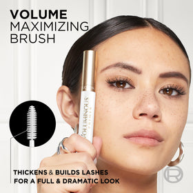 L'Oreal Paris two-pack on vanity lifestyle image highlighting daily use convenience